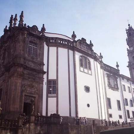 Laurear Gæstehus Porto